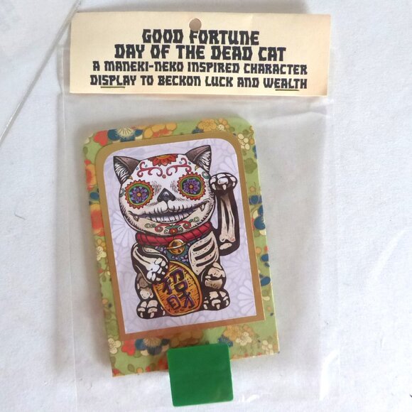 NEW DAY OF THE DEAD MANEKI-NEKO LUCKY BECKONING CAT DESK TALISMAN SIGN - Picture 1 of 4